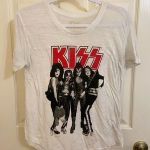 4/$20 Kiss t-shirt